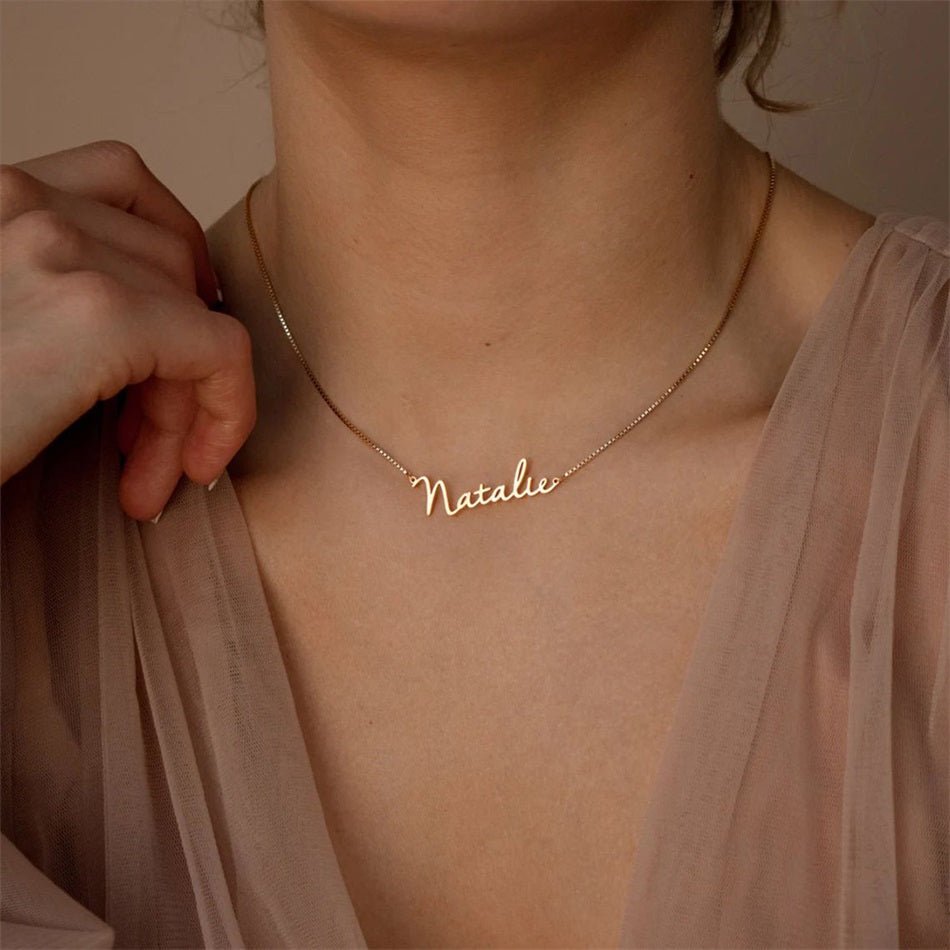 Name Necklace on Box Chain - Brilini